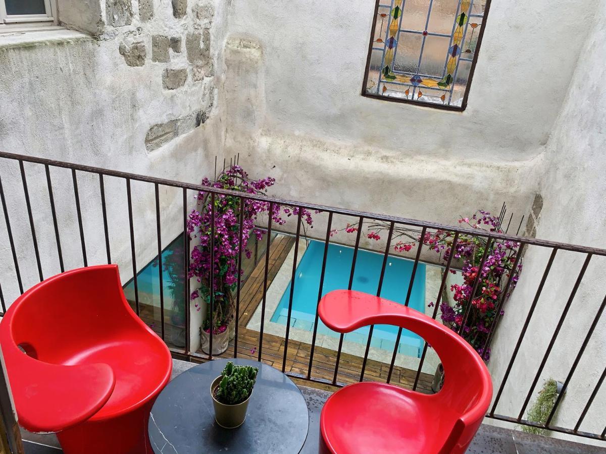 Palais Aoma, Hotel Particulier De Luxe En Provence LʼIsle-sur-la-Sorgue Exterior foto