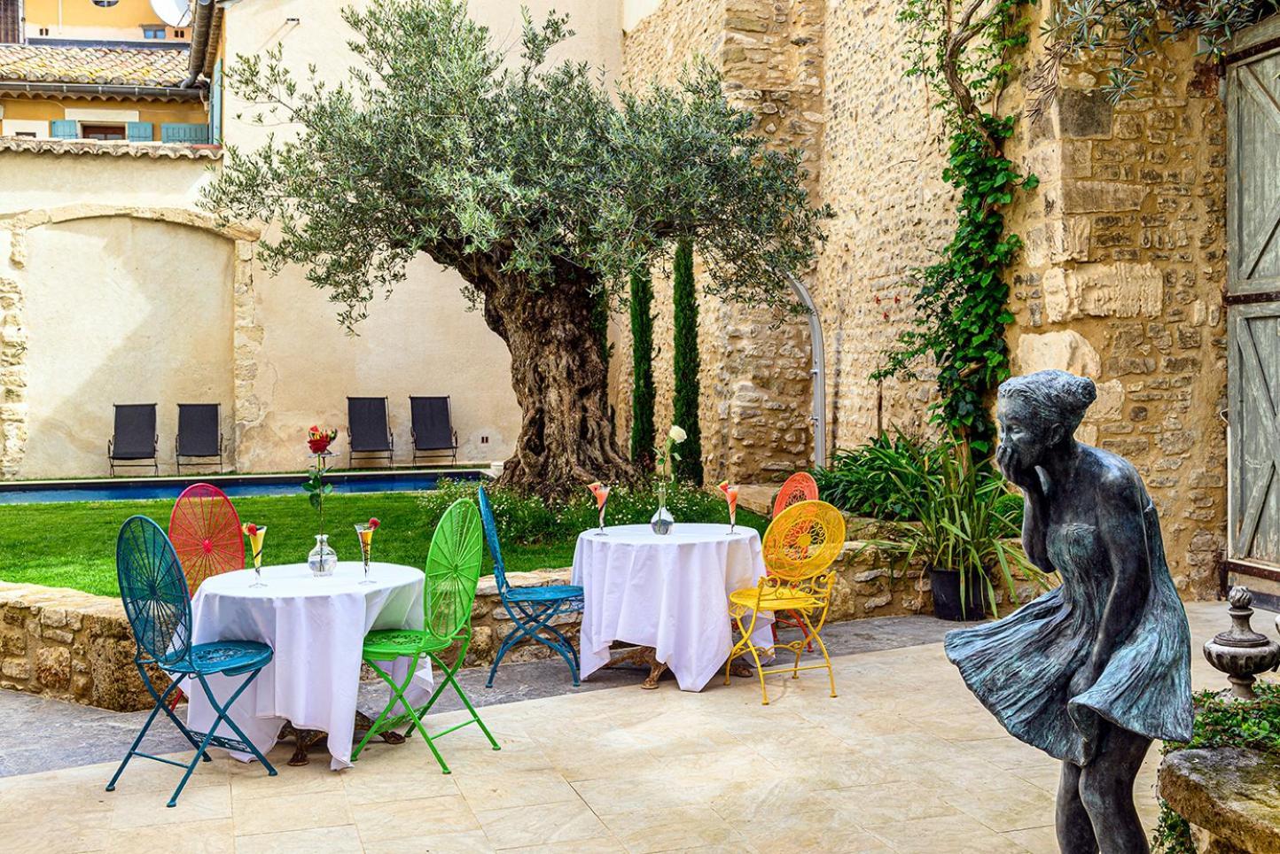 Palais Aoma, Hotel Particulier De Luxe En Provence LʼIsle-sur-la-Sorgue Exterior foto